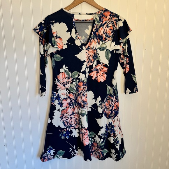 Annabelle Womens Floral 3/4 Sleeve Dress with Ruffled Shoulders & Pockets Size S - Picture 4 of 11
